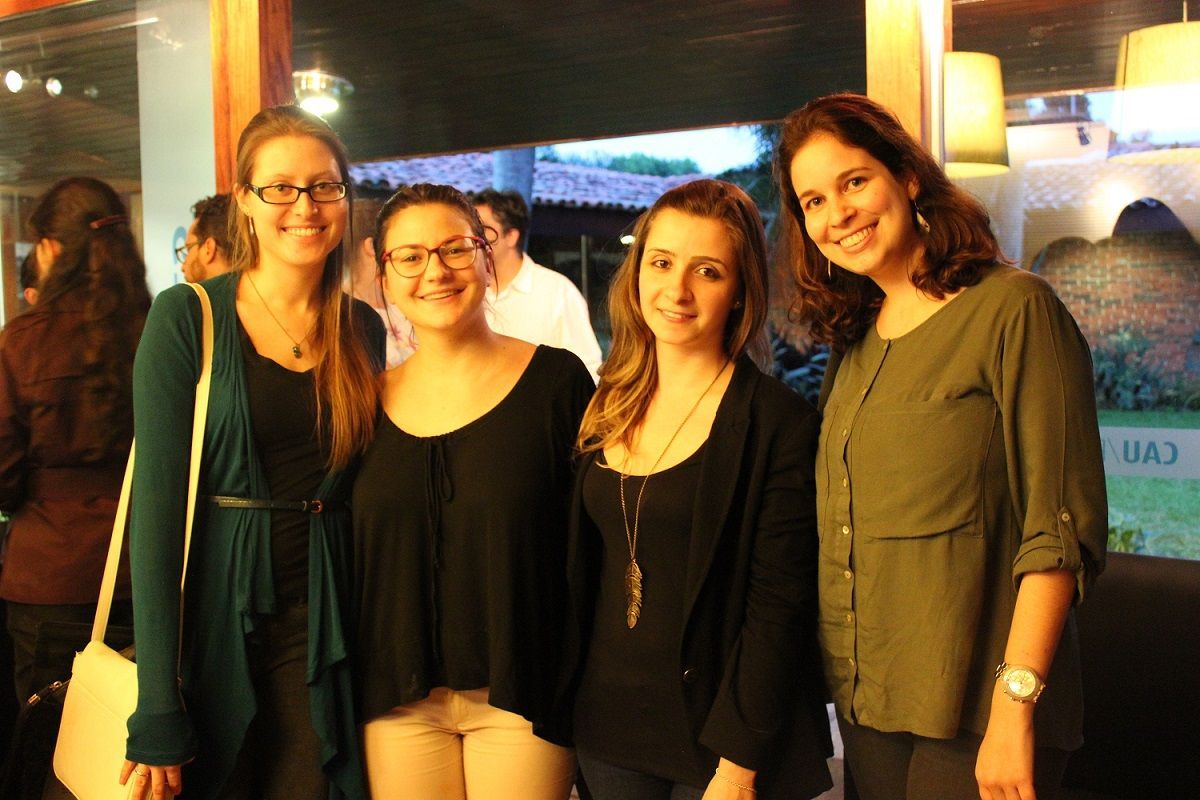 As arquitetas Son Juraszek, Carla Calgaro, Andressa Lopes e Ana Johns.