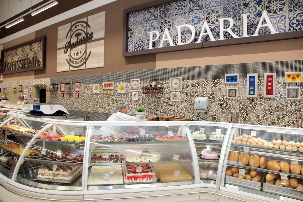 Foto setor de Padaria e confeitaria do Condor Av. Iraí, em Pinhais