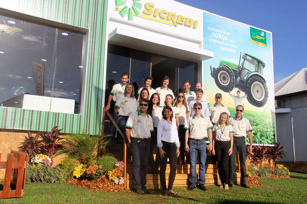 Equipe Sicredi bateu recordes de captação em 2015 - Crédito: Divulgação 
