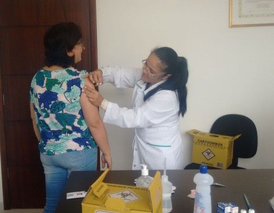 Campanha realizada na OAB Laranjeiras do Sul atendeu 90 pessoas, entre advogados e dependentes