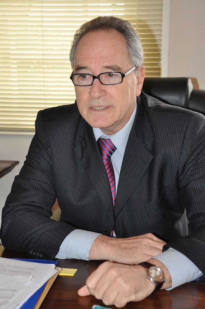 Dr. Alfredo de Assis Goln&ccedil;alves Neto
