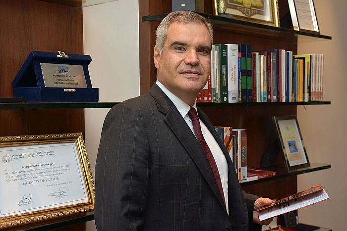 Luiz Guilherme Marinoni concorre ao Pr&ecirc;mio Jabuti 2016 na categoria Direito (Bebel Ritzmann)