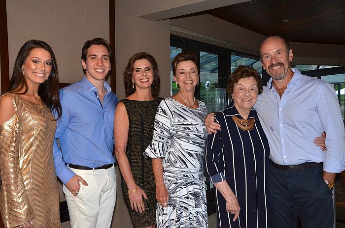 Victória Andretta, André Torres, Teresa Cristina Torres, Mercedes Ritzmann, Nenezinha Maranhão e Luiz Fernando Bleggi Torres