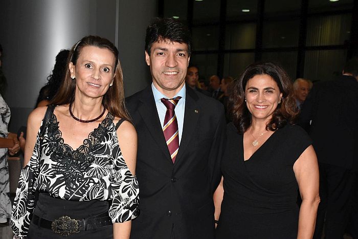 Diretores da CAA-PR, Iolanda Gomes, Artur Piancastelli e M&aacute;rcia Maluf  (Bebel Ritzmann)