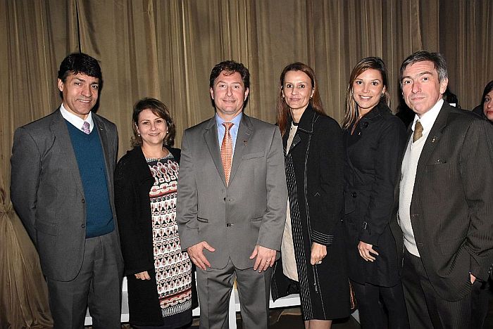 Diretores da CAA-PR com o presidente da Subseção da OAB em Colombo, Marcos Renan Salvati