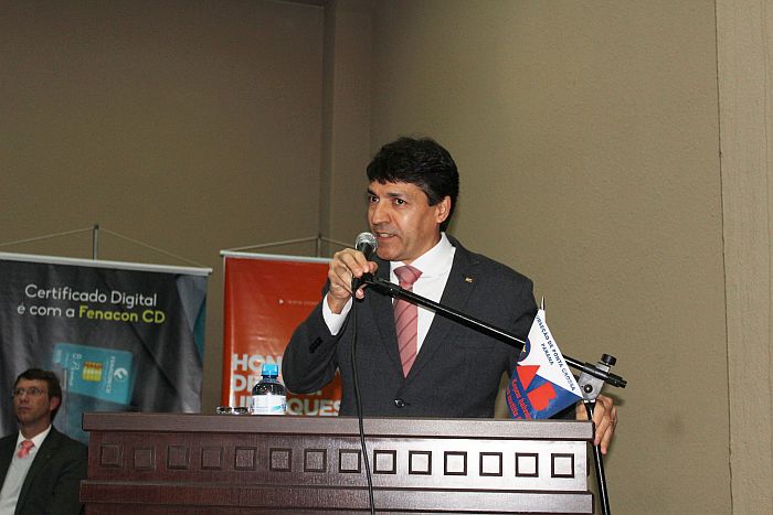 Presidente da CAA-PR destacou import&acirc;ncia da expans&atilde;o do projeto (Carla Ticiane da Cruz/OAB Ponta Grossa)