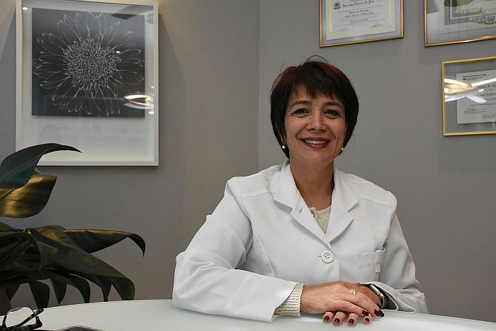 A m&eacute;dica endocrinologista Silmara Leite, presidente da SBEM-PR 