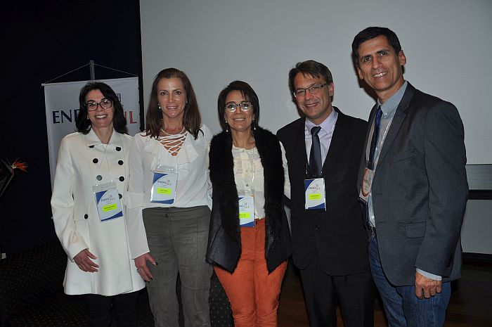 Palestrantes do primeiro debate que aconteceu na tarde de sexta-feira