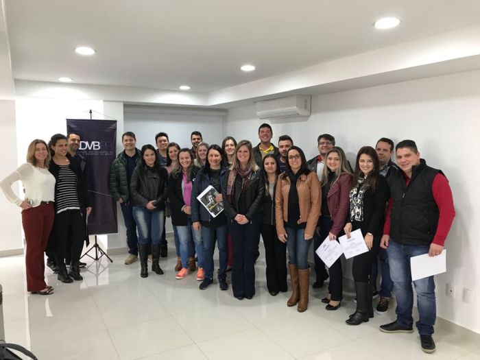 Empresários e executivos de diferentes áreas participaram do curso da ADVB-PR - Créditos: Central Press 
