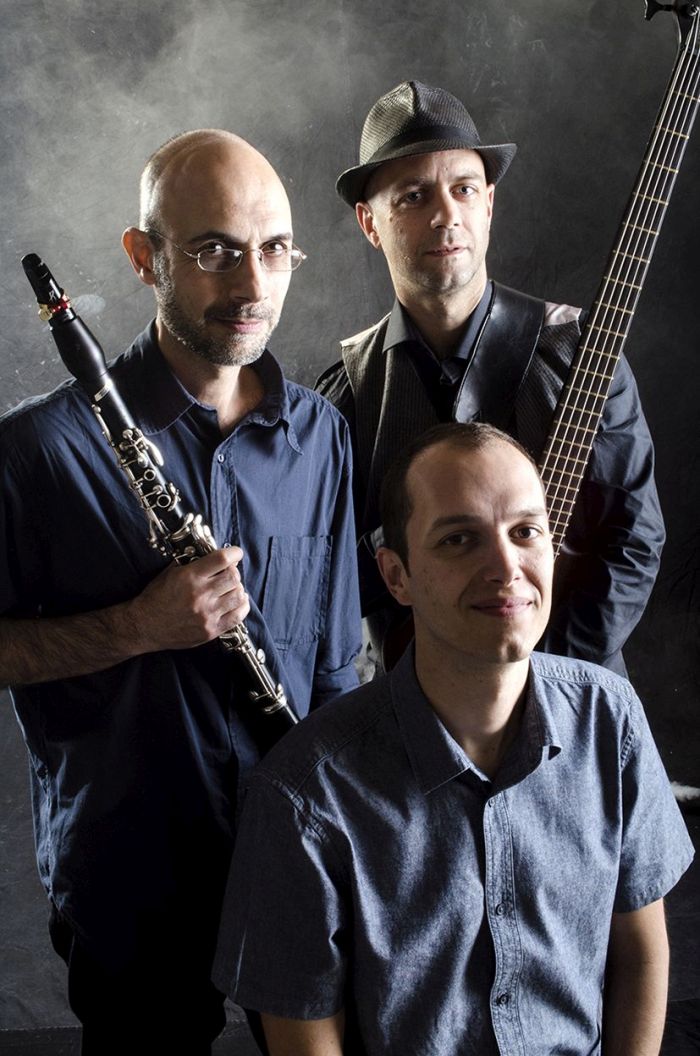Mano a Mano Trio - Foto: Divulga&ccedil;&atilde;o  