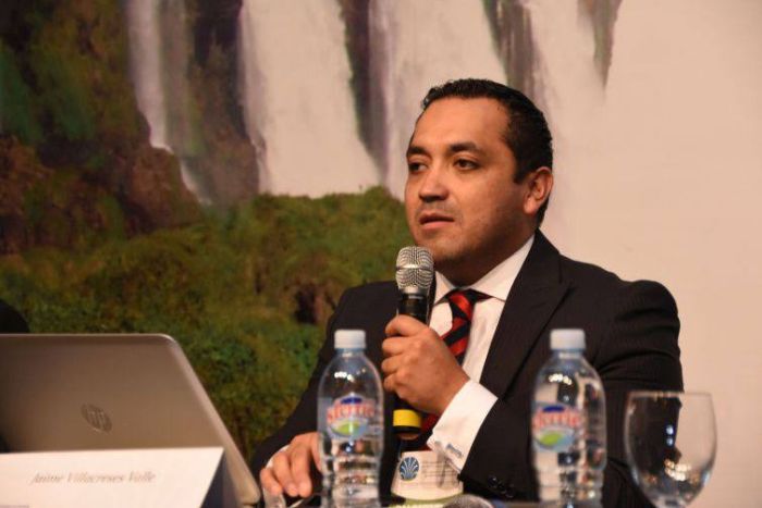 Professor da Universidade das Am&eacute;ricas, Jaime Villacreses Valle - Foto: Bebel Ritzmann