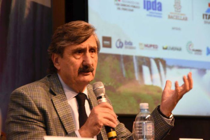 Professor Claudio Viale - Foto: Bebel Ritzmann