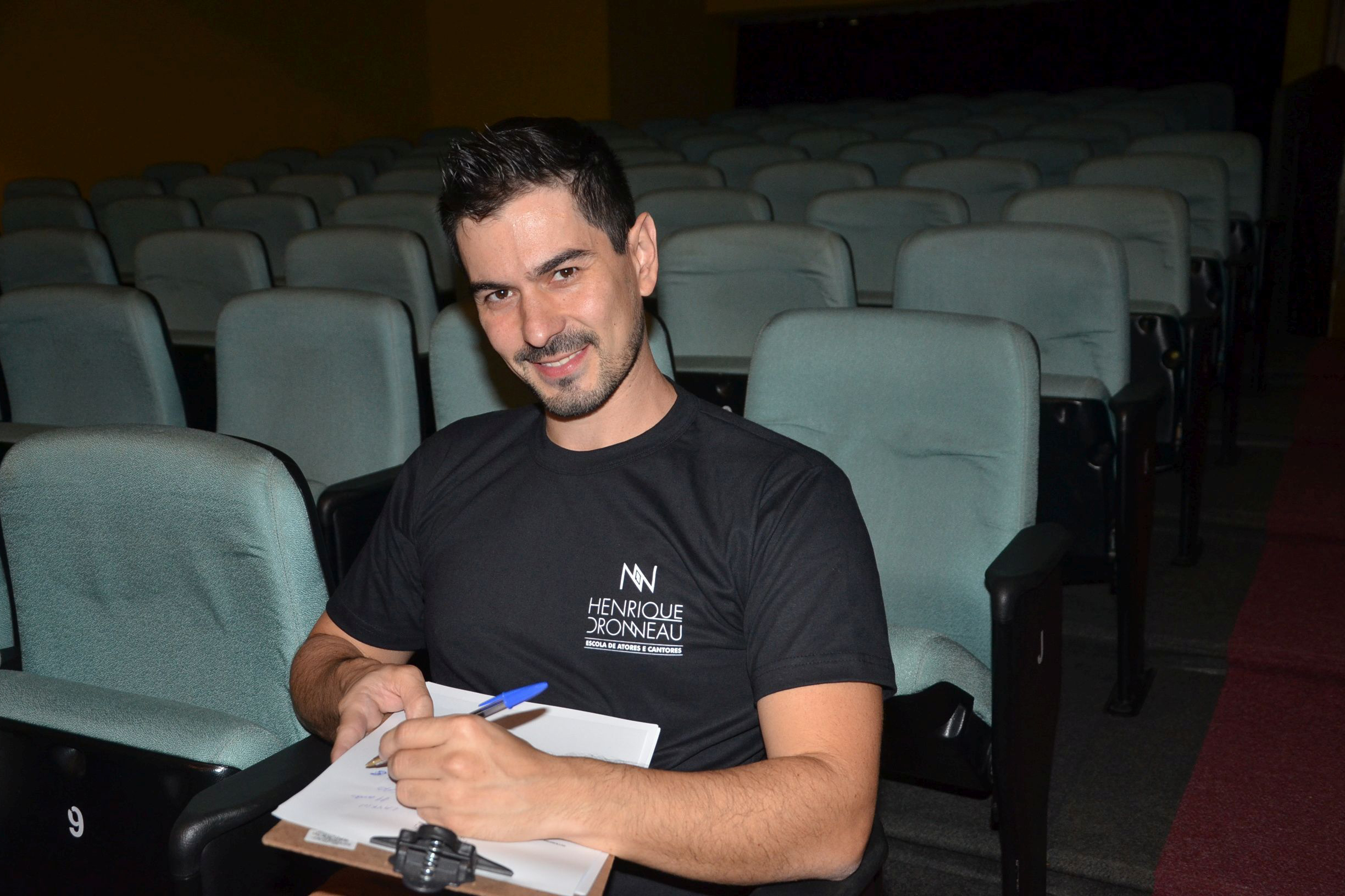 Henrique Dronneau, diretor da escola - Foto: Ana Maria Ferrarini