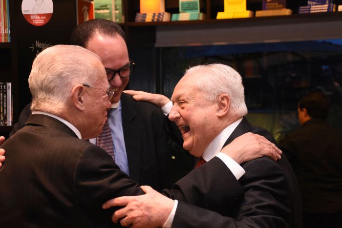 José Bolivar Bretas, Adriano Bretas e René Dotti - Foto: Bebel Ritzmann