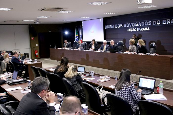 Posse dos membros do Tribunal de Ética e Disciplina da OAB Paraná - Foto: Divulgação/OAB Paraná Posse dos membros do Tribunal de Ética e Disciplina da OAB Paraná - Foto: Divulgação/OAB Paraná