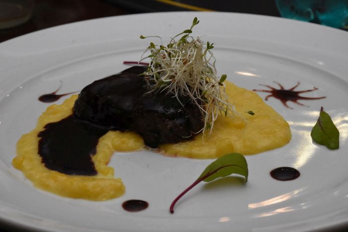 Medalhão de Mignon com redução de Vinho do Porto - Foto: Bebel Ritzmann