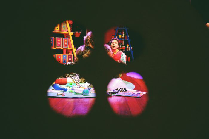 Peça destinada ao público infantil discute o luto de forma lúdica - Foto: Divulgação Peça destinada ao público infantil discute o luto de forma lúdica - Foto: Divulgação